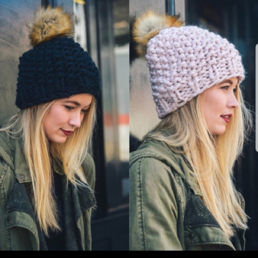 Pom pom beanie!